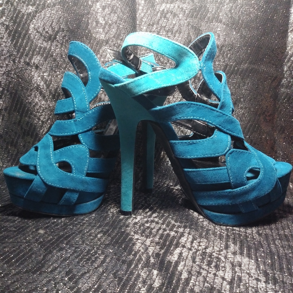 Bumper Ankle Strap Platform Heels